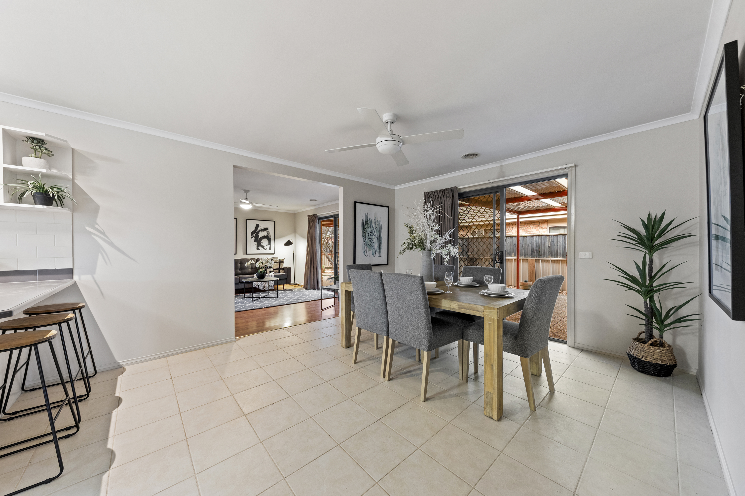 11 Honey Myrtle Way, Cranbourne, Vic, 3977 - Image 10