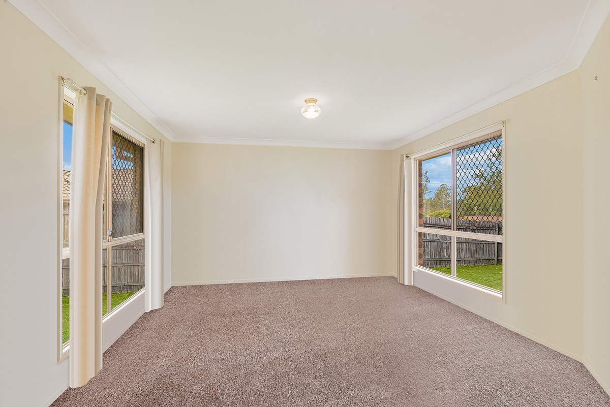 8 Seymore Court, Boronia Heights, QLD 4124 - Image 2