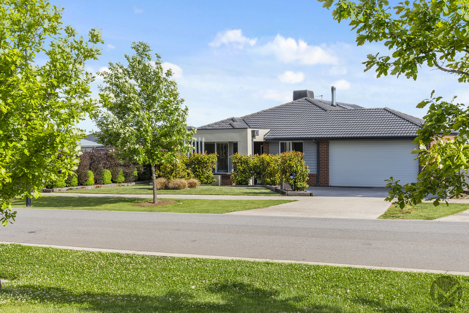 38 Casuarina Drive, Romsey, VIC 3434 - Image 2