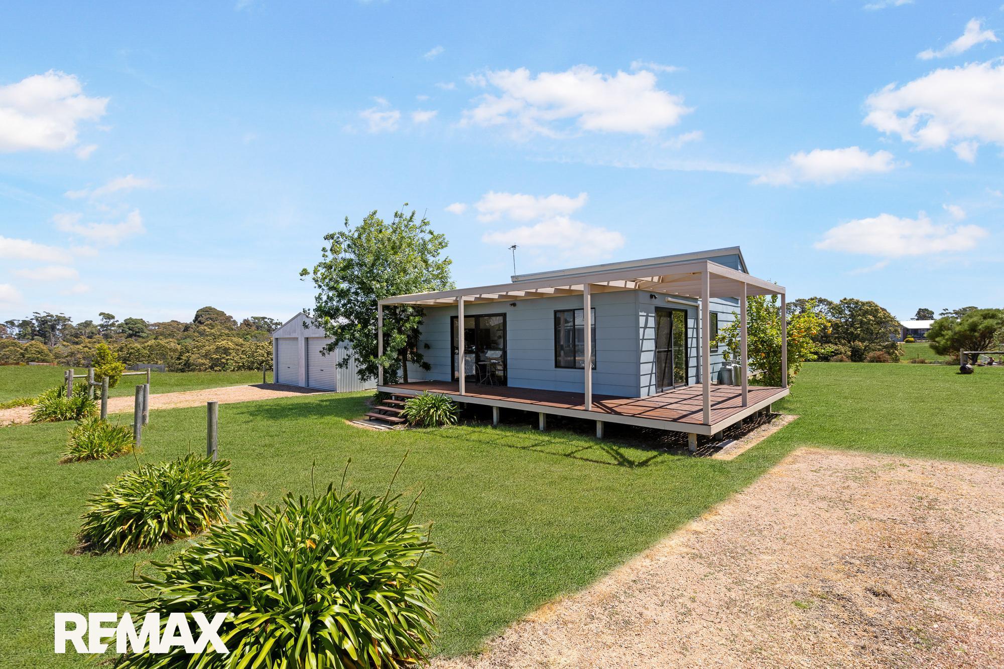 18 Brolga Grove, Metung, Vic, 3904 - Image 2