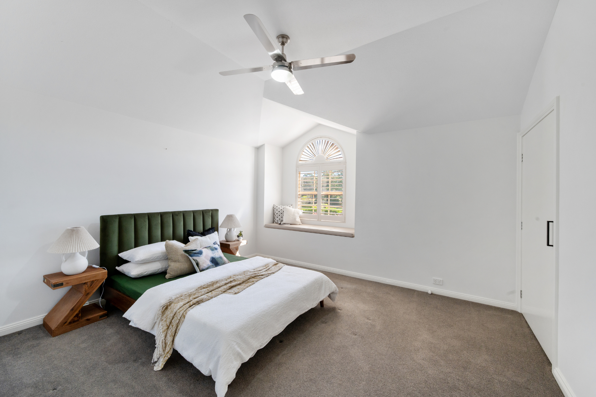 5-bedroom house at 10 FORSYTHE PARADE, Black Hill NSW 2322, Newcastle, New South Wales