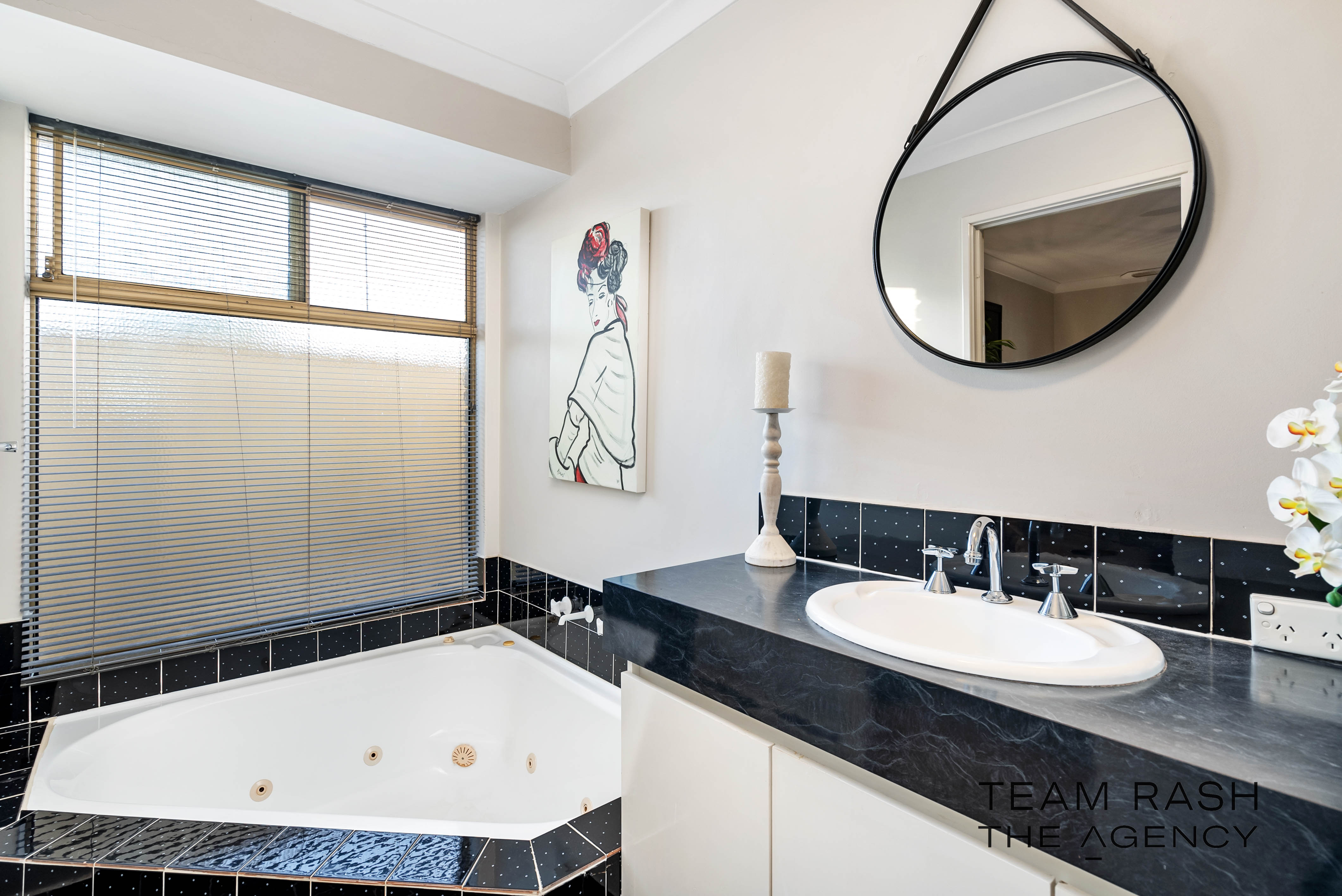41 Skottowe Parkway, Parmelia, WA 6167 - Image 9