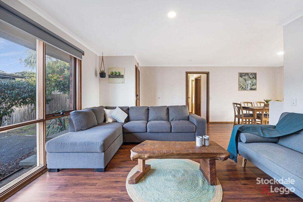 2/68-70 Walton Street, Cowes, VIC 3922 - Image 5