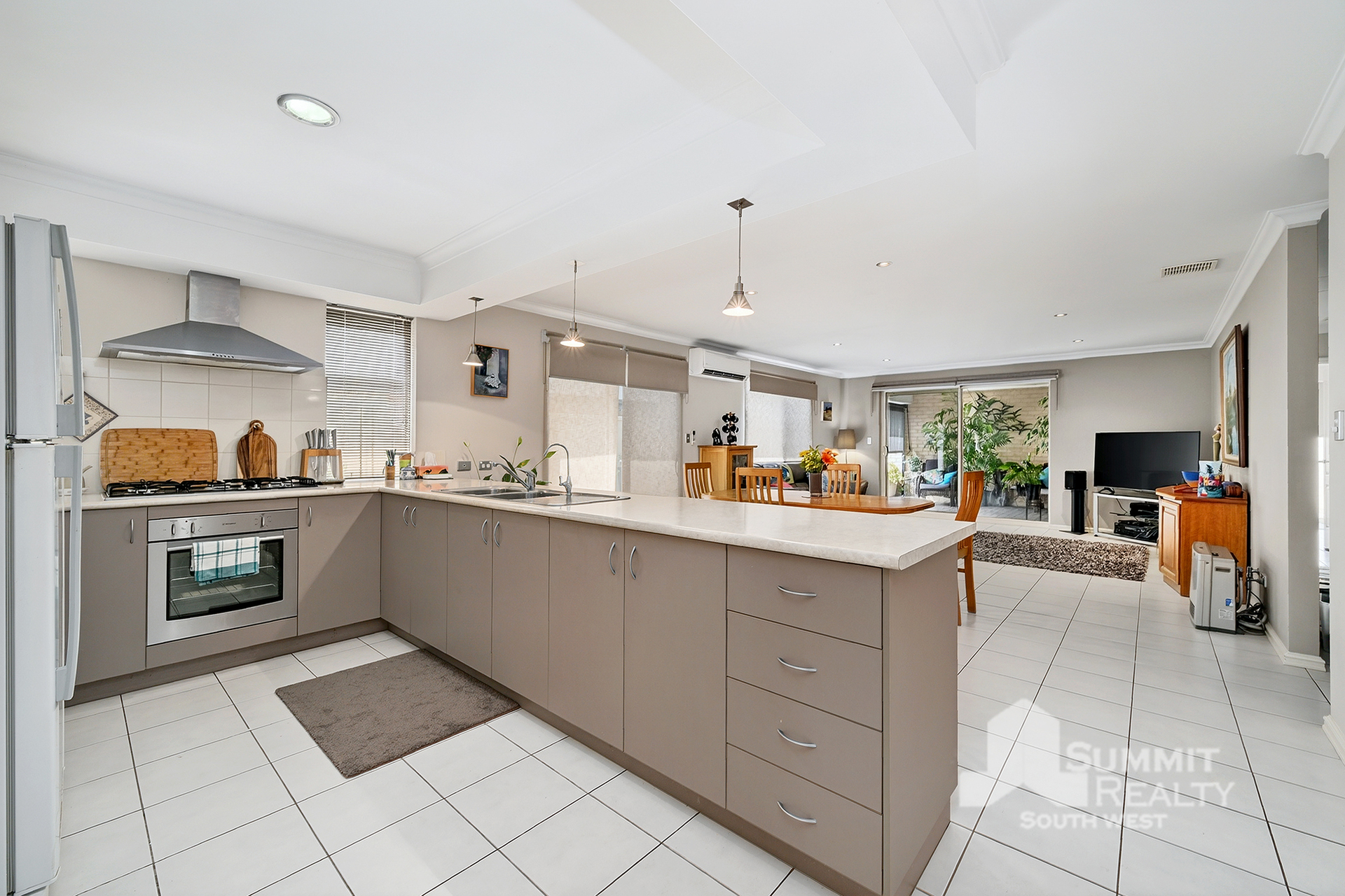 41 BIESIOT STREET, Carey Park WA 6230 - Image 9