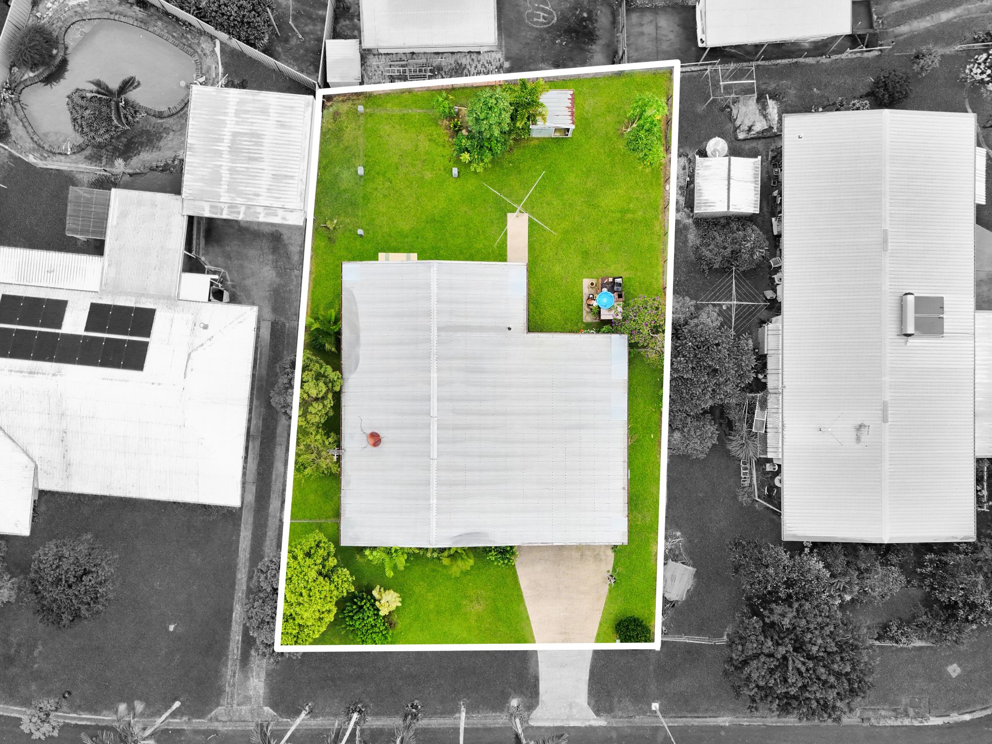 3-bedroom house at 2 Dahlia Close, Mooroobool, QLD 4870, Cairns, Queensland