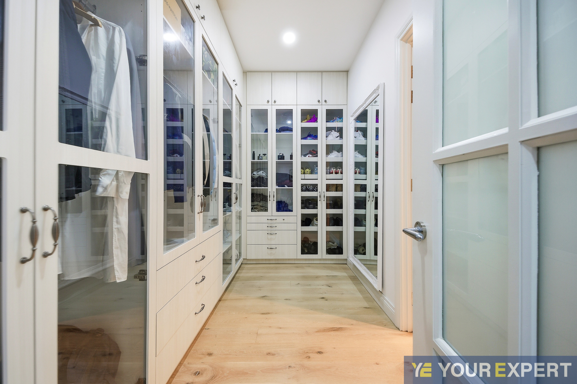 7-bedroom house at 205 Beaconsfield-Emerald Road, Beaconsfield, Vic, 3807, Cardinia, Victoria