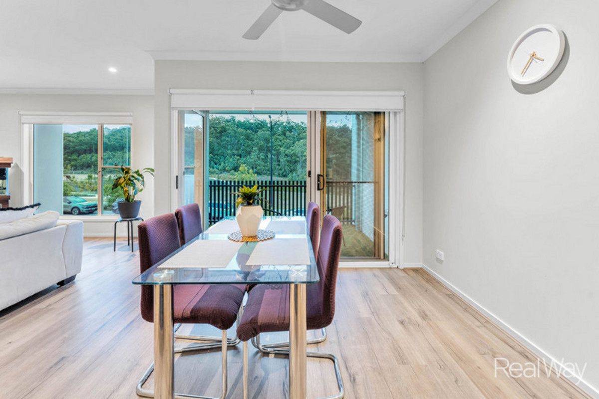 58 RUSSELL LUHRS WAY, Spring Mountain QLD 4300 - Image 5