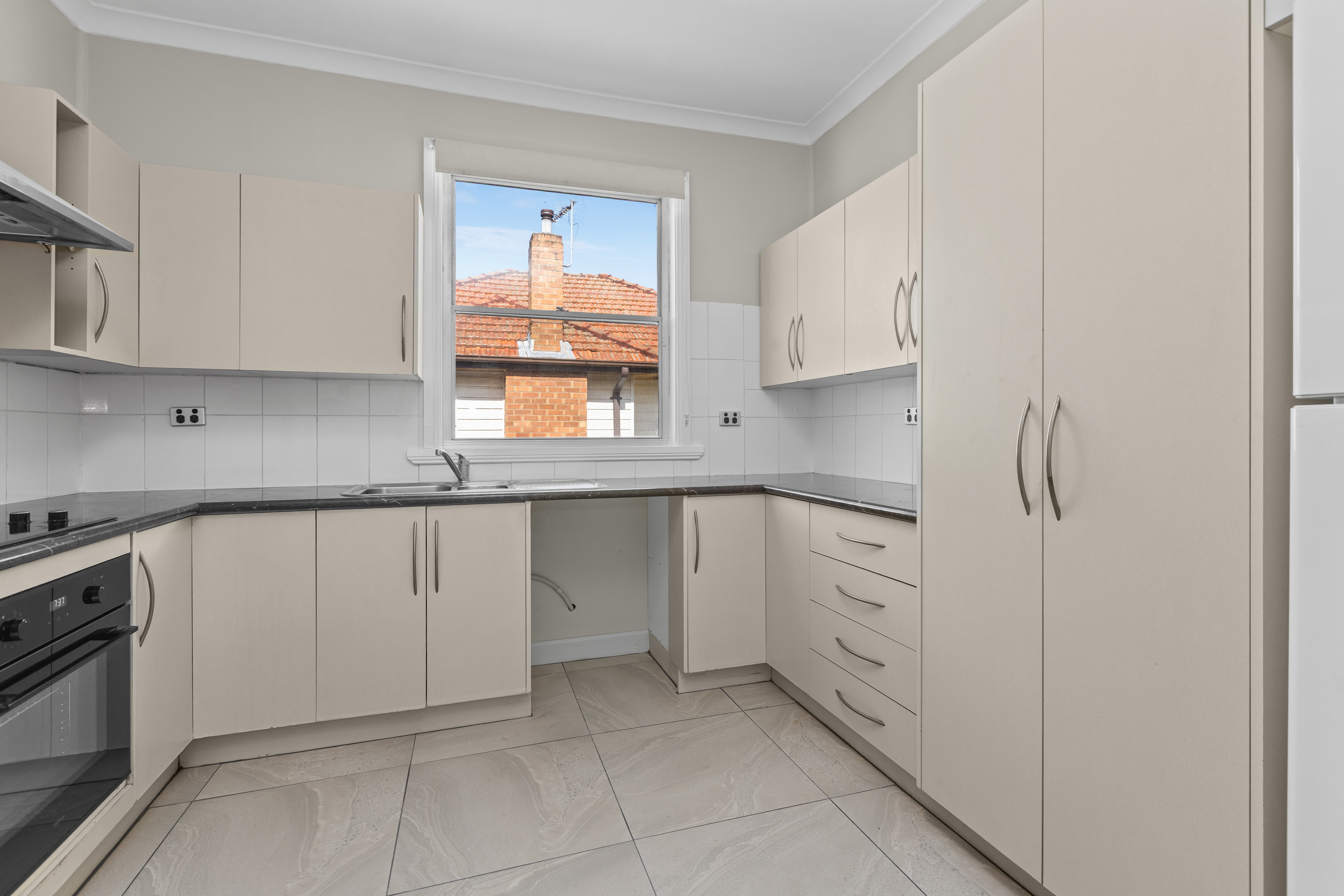 6-bedroom house at 118 BROOKS STREET, Rutherford NSW 2320, Maitland, New South Wales