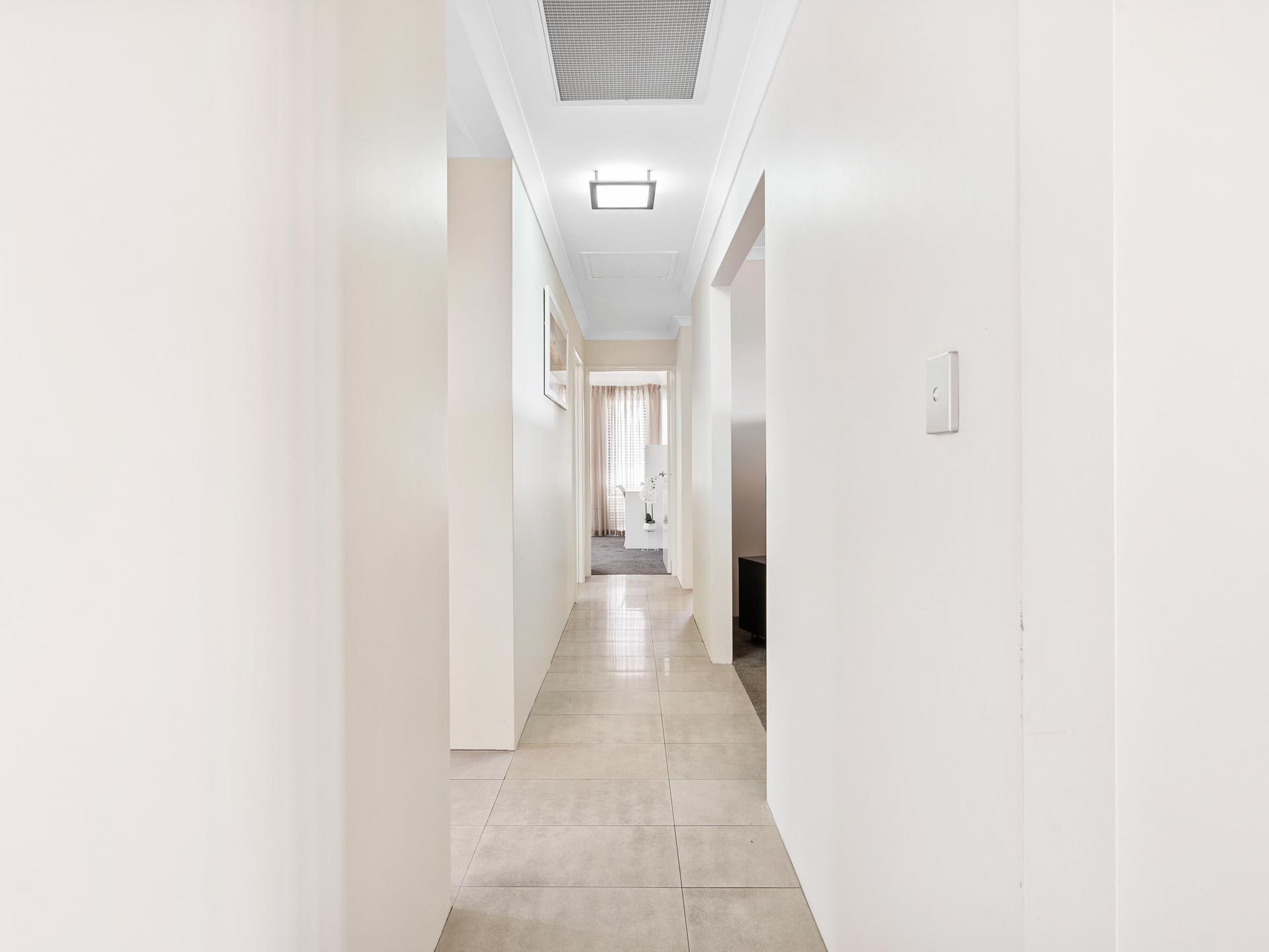 6 Cape Gardens, Ellenbrook, WA 6069 - Image 2