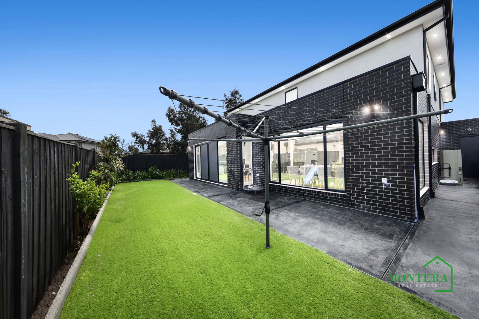 21 Aldergrove Parade, Mickleham, Vic, 3064 - Image 3