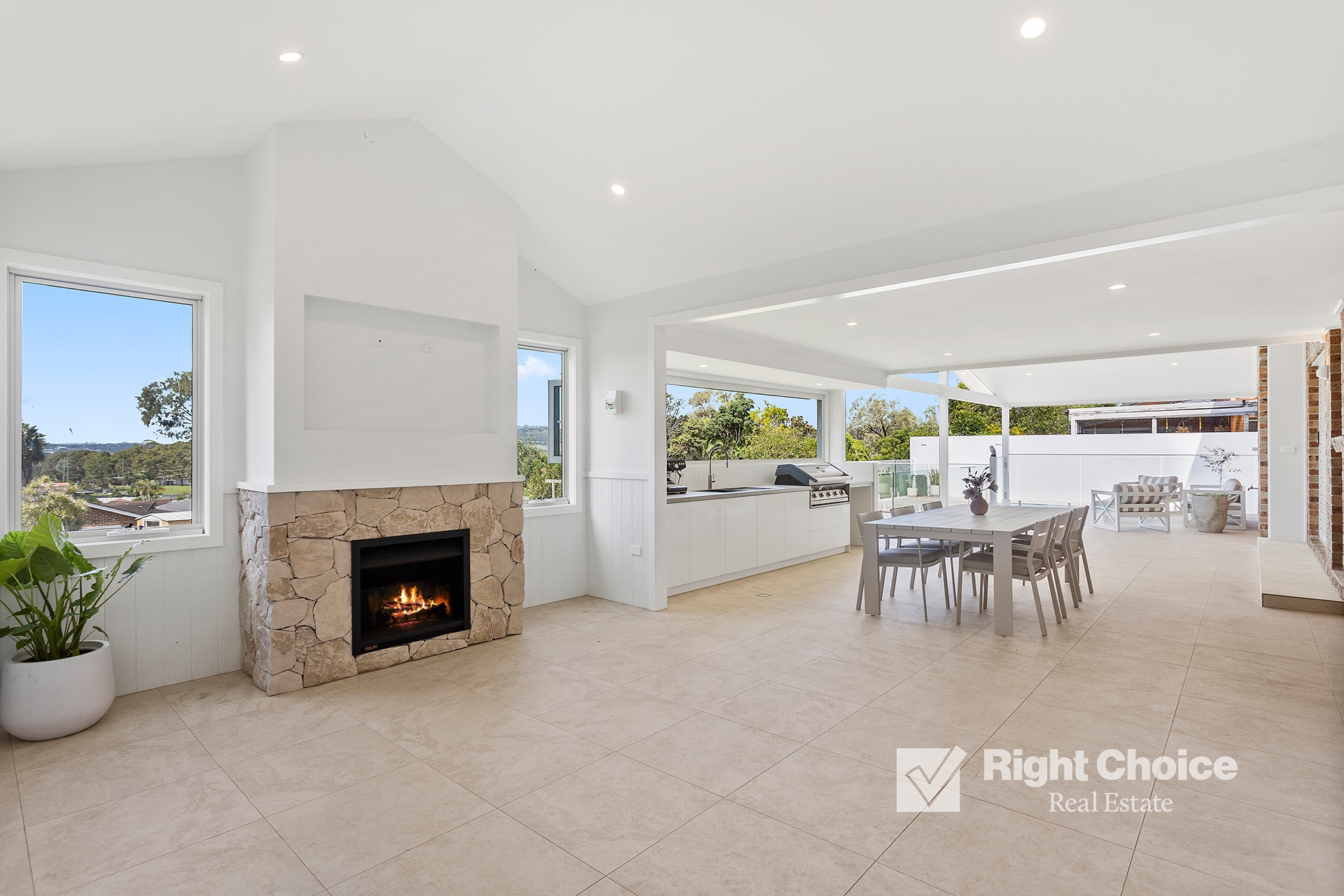 6 Murray Close, Albion Park, NSW 2527 - Image 2
