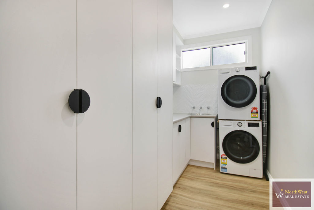 3-bedroom house at 116 JAMOUNEAU STREET, Warracknabeal VIC 3393, Yarriambiack, Victoria