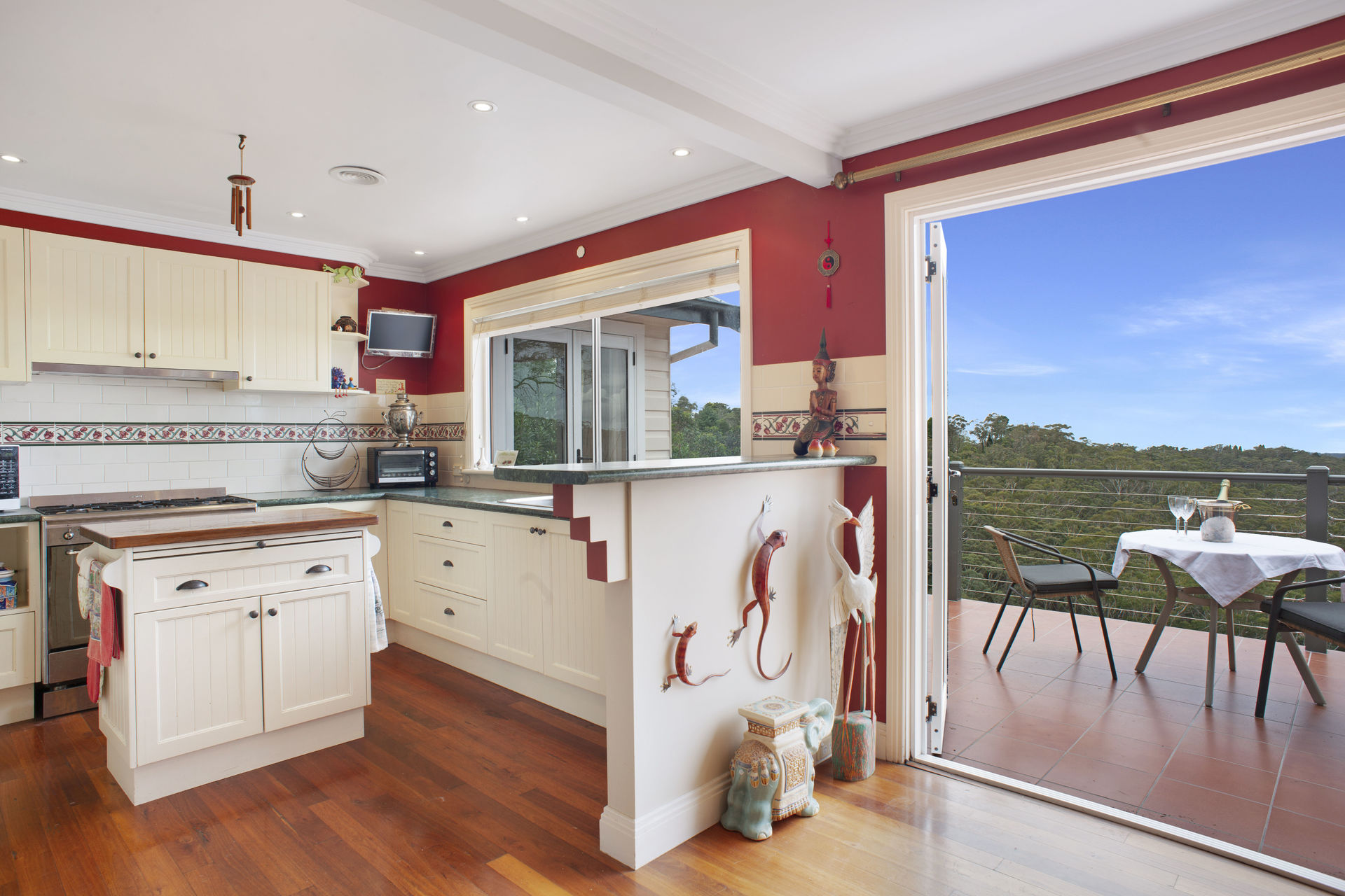 33 HENDERSON ROAD, Wentworth Falls NSW 2782 - Image 10