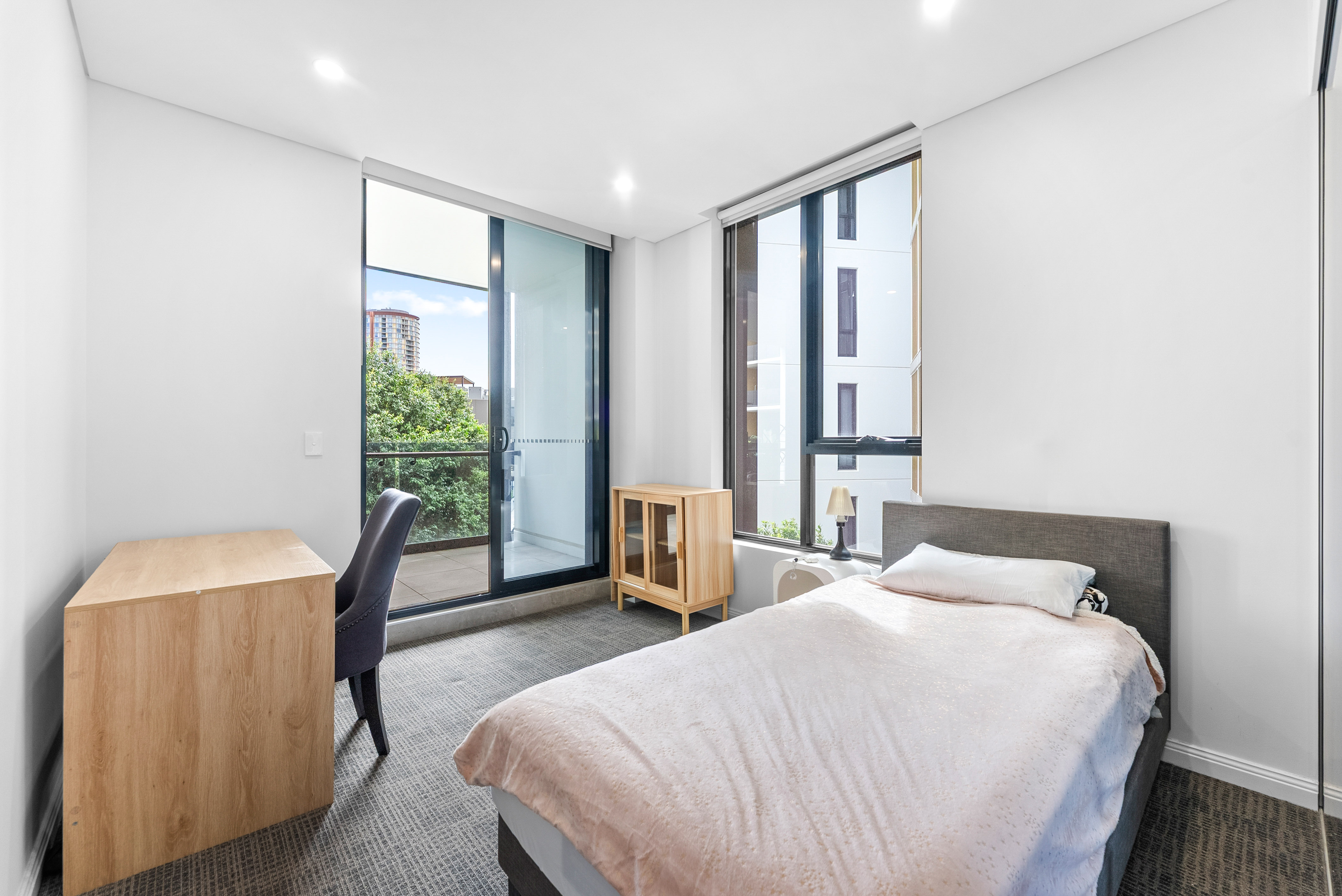 UNIT 319 7 JOYNTON AVENUE, Zetland NSW 2017 - Image 2