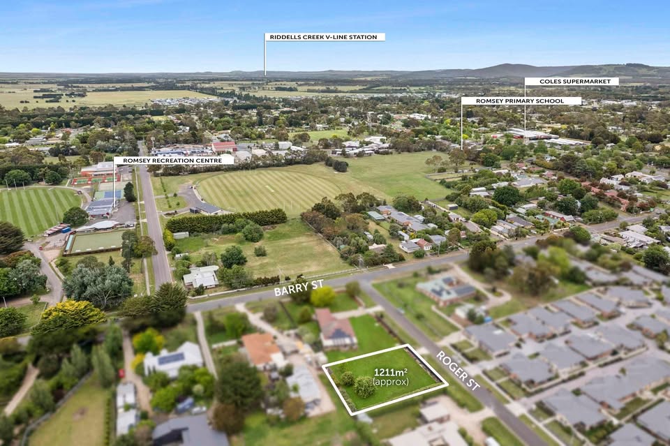2B Roger Street, Romsey, Vic, 3434 - Image 3