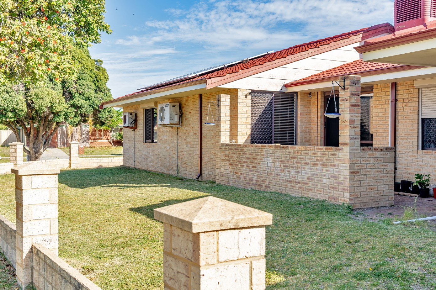 36 HOLCOMBE ROAD, Warnbro WA 6169 - Image 3