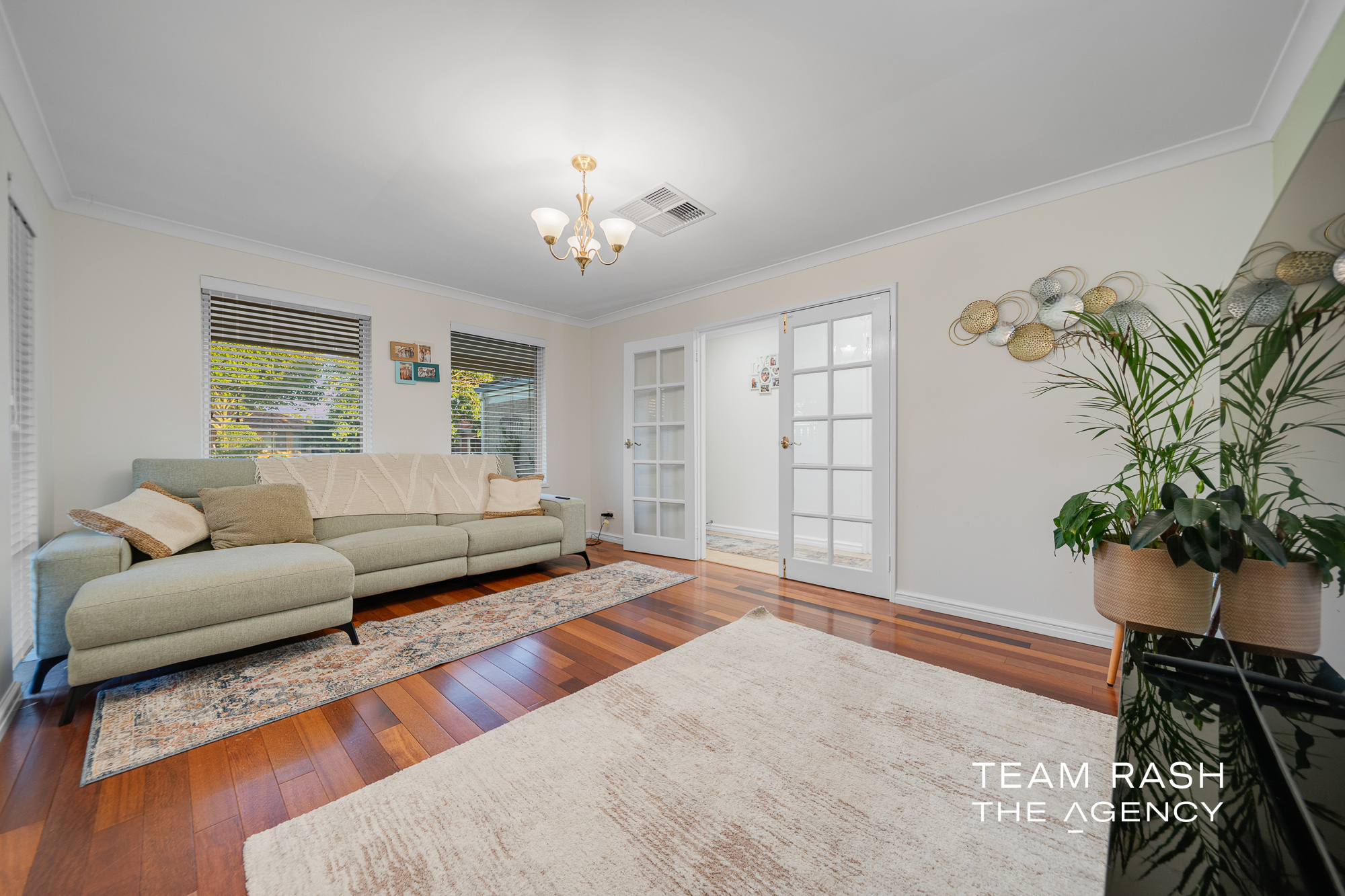 12 BENDEE DRIVE, Atwell WA 6164 - Image 4