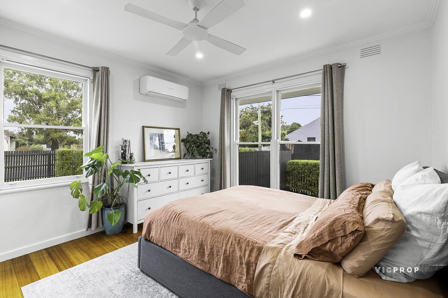 3-bedroom house at 16 Pacific Drive, Heidelberg West, VIC 3081, Banyule, Victoria