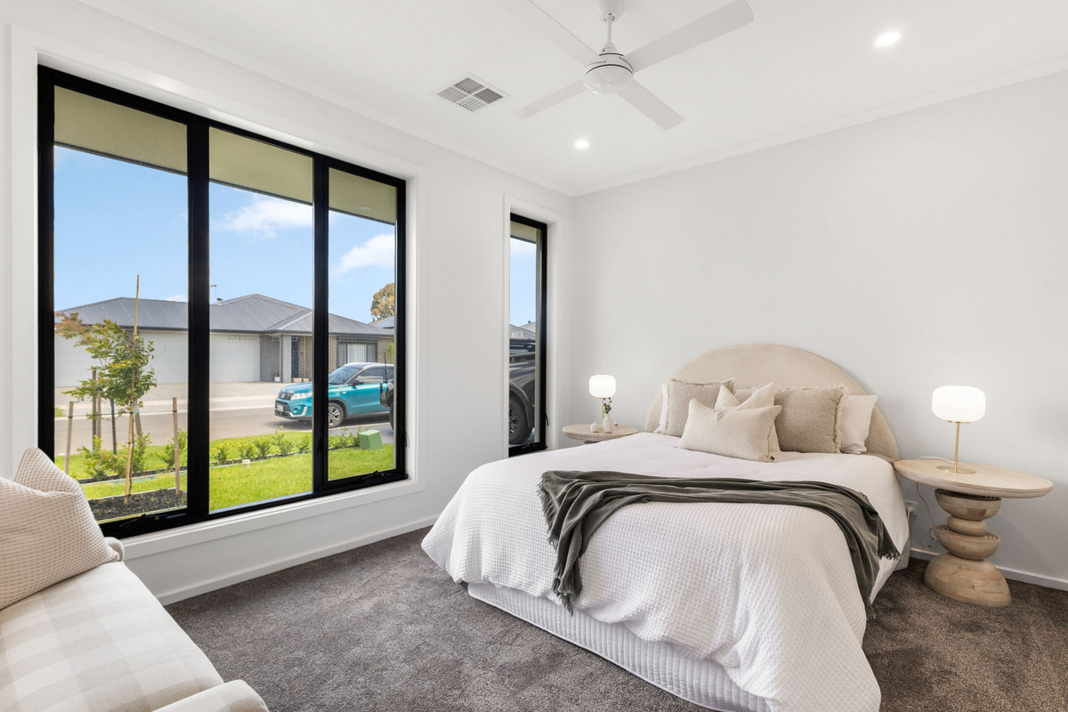 5-bedroom house at 8 Banks Street, Angle Vale, SA 5117, Playford, South Australia