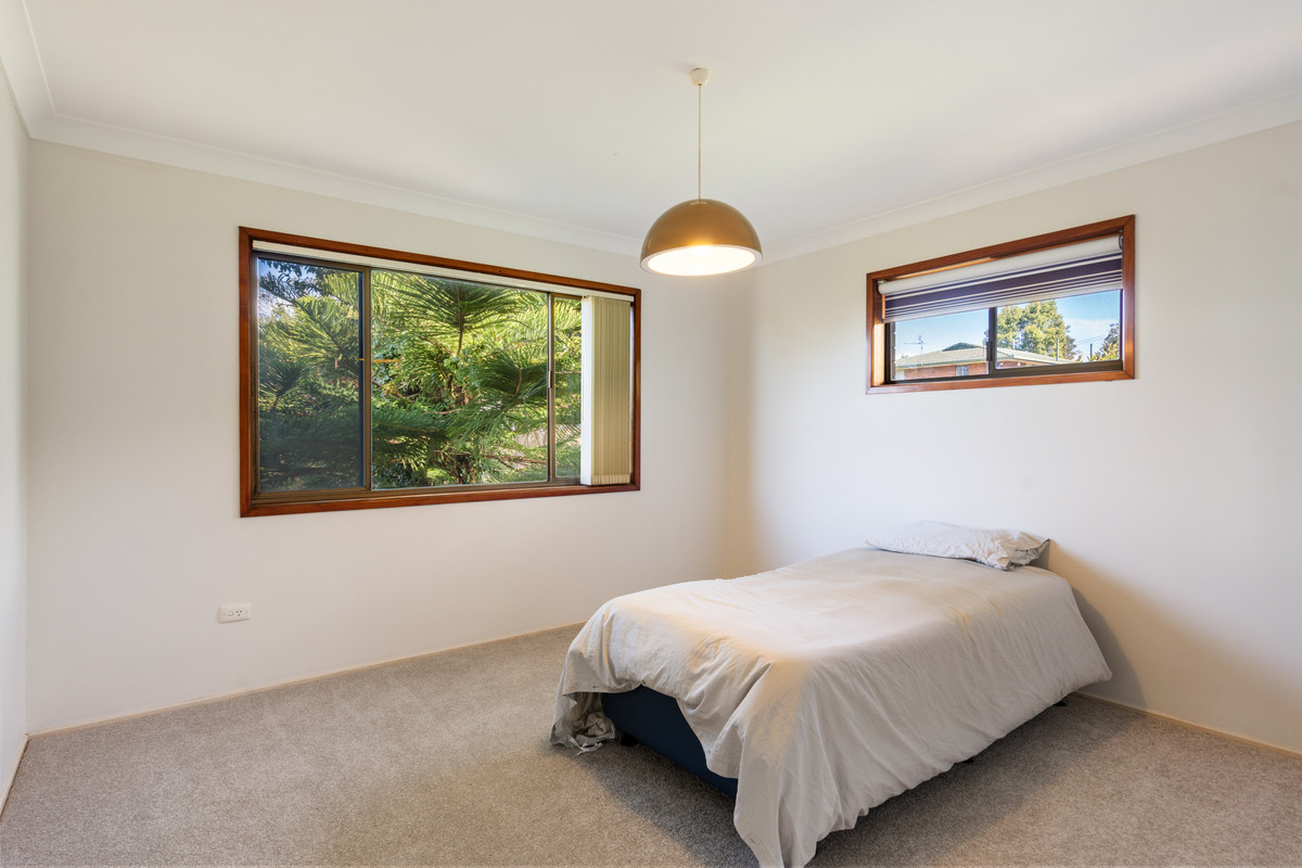 4-bedroom house at 21 Rangeview Road, Blue Mountain Heights, QLD 4350, , Queensland