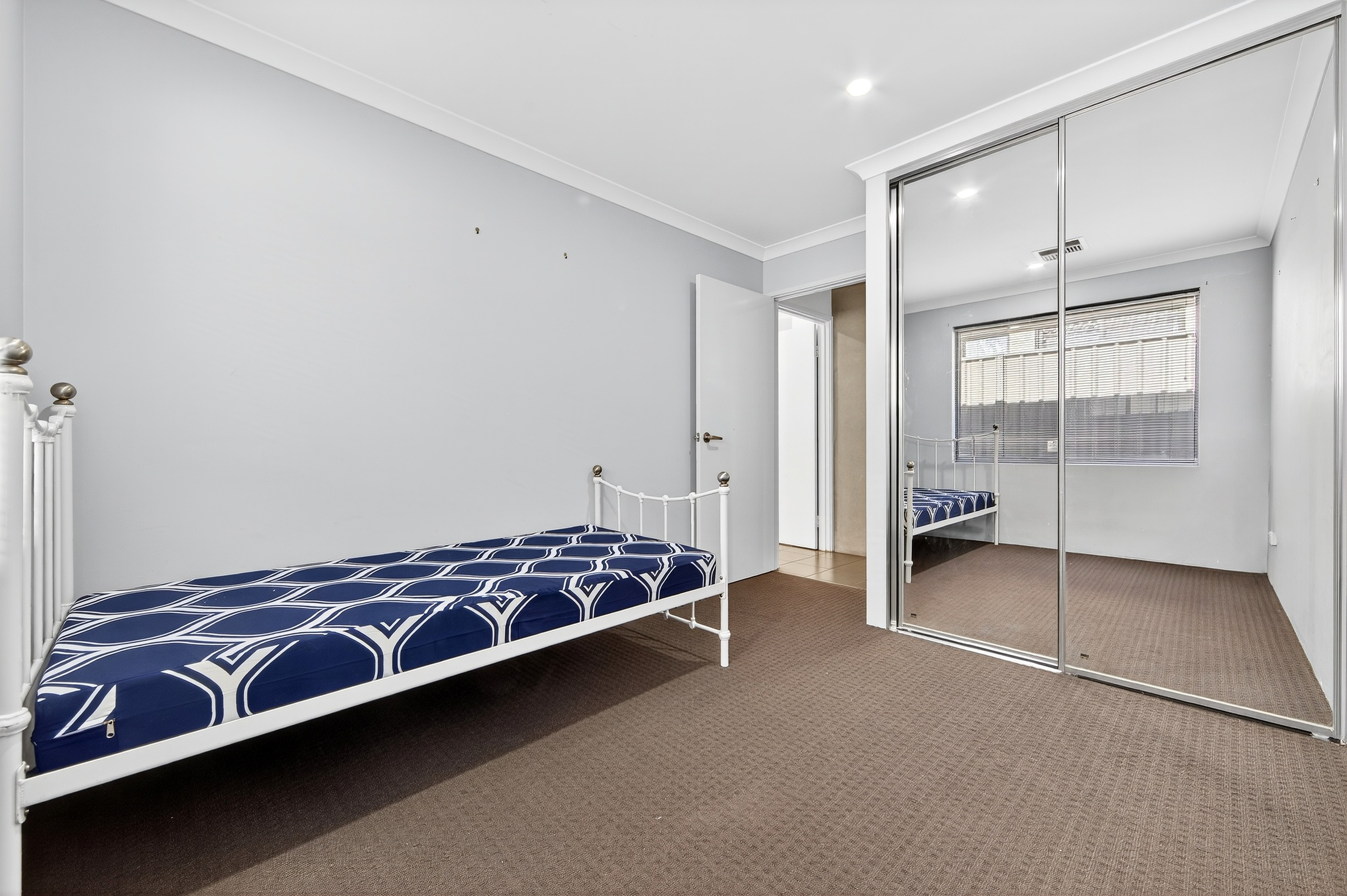 107 GLASSHOUSE DRIVE, Banksia Grove WA 6031 - Image 1