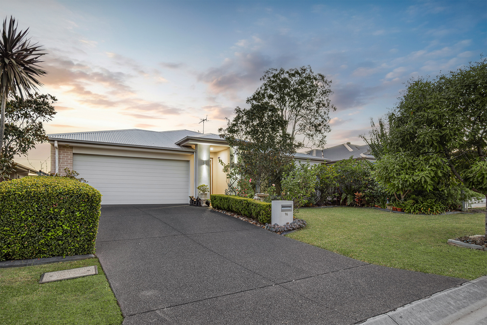 96 O'DOHERTY CIRCUIT, Nudgee QLD 4014 - Image 1
