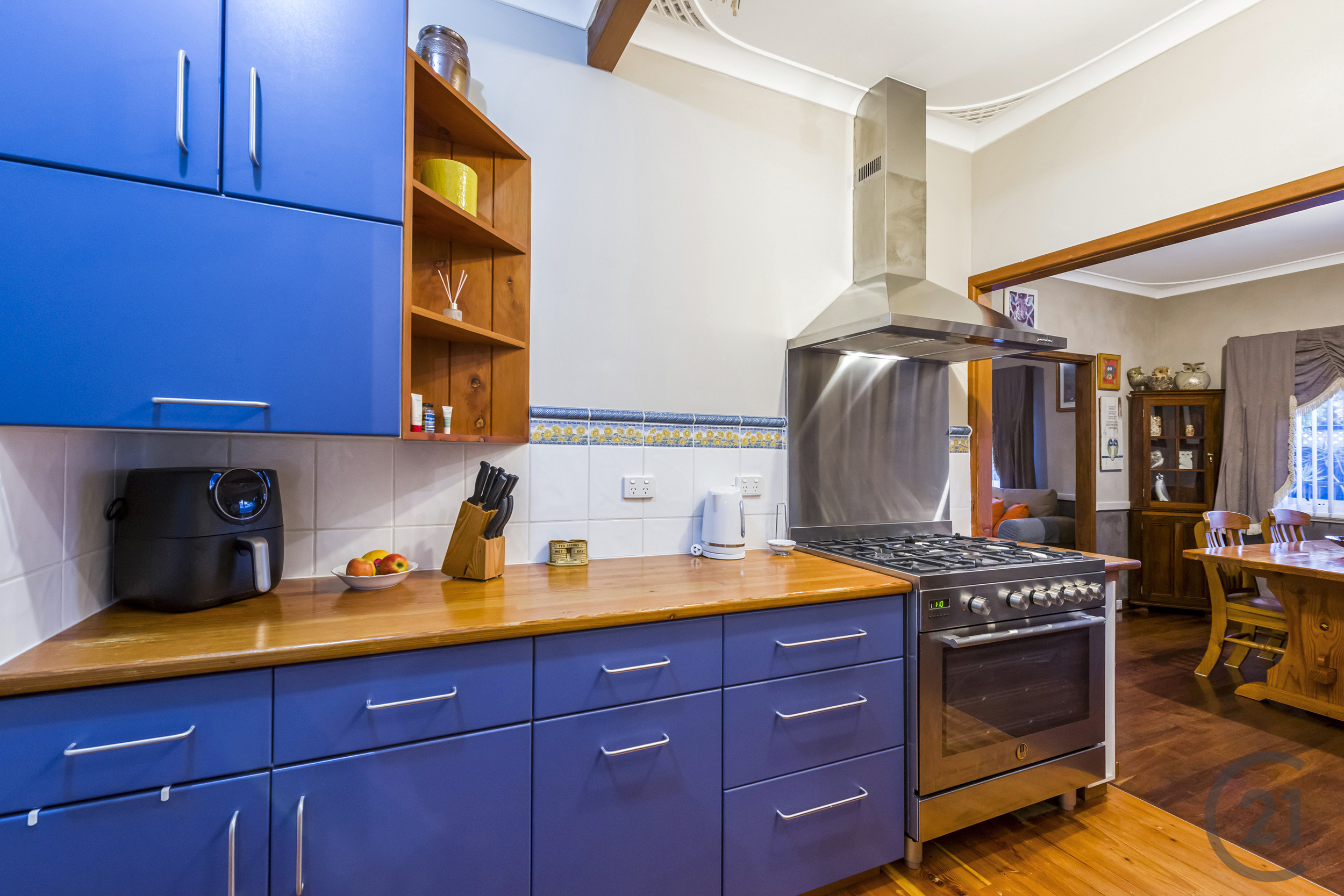 7 WARUP STREET, Mandurah WA 6210 - Image 2