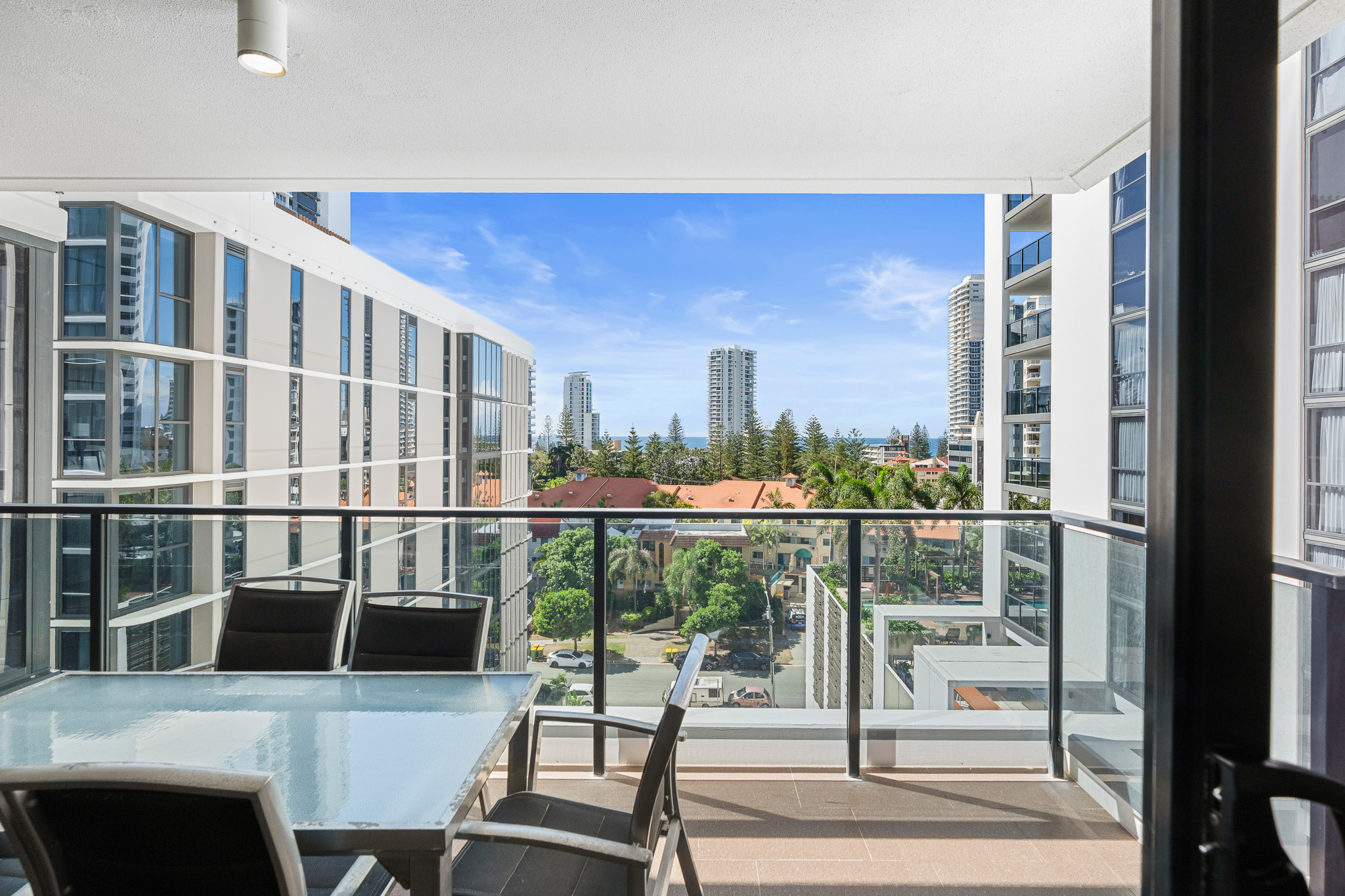 39/2729-2733 Gold Coast Highway, Broadbeach, Qld, 4218 - Image 5