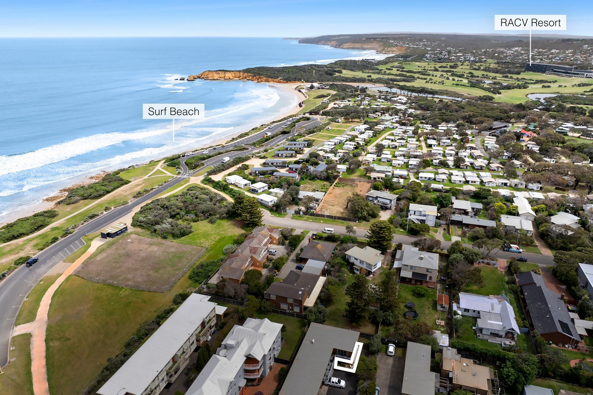 3-bedroom unit at 6/3 The Esplanade, Torquay, Vic, 3228, Surf Coast, Victoria