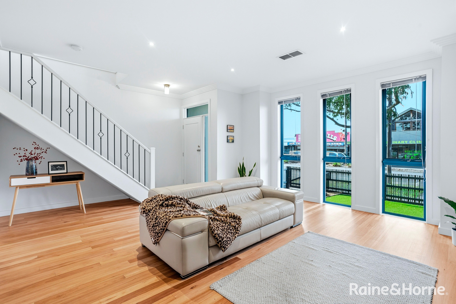 305 MELBOURNE ROAD, Newport VIC 3015 - Image 2