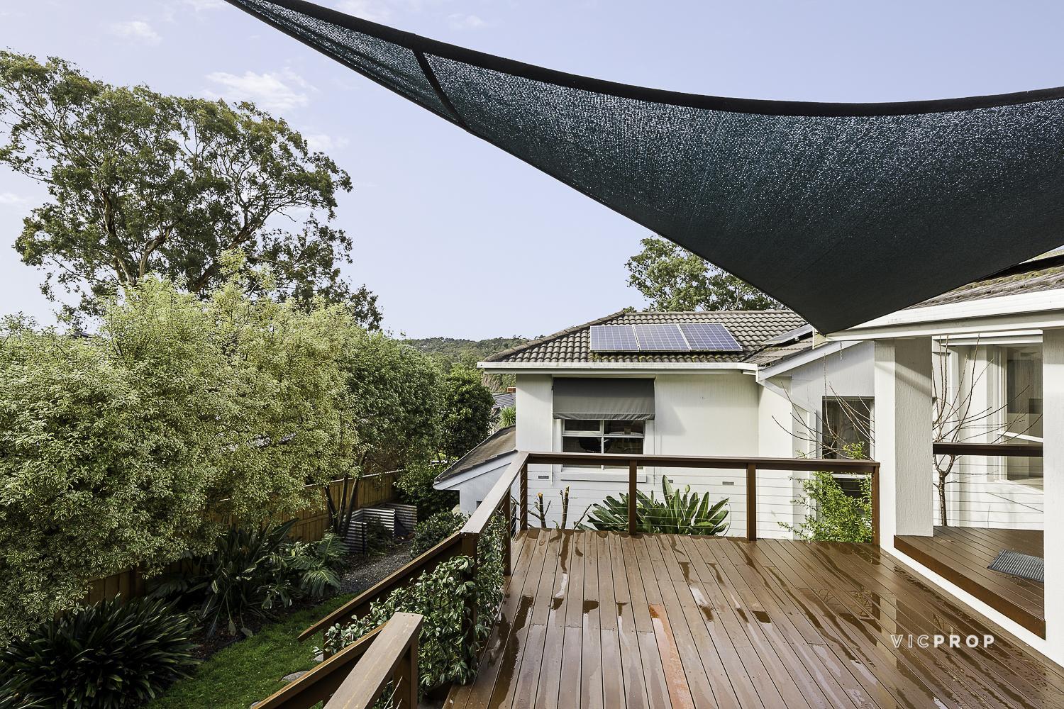11 Valley Park Grove, Eltham, VIC 3095 - Image 10