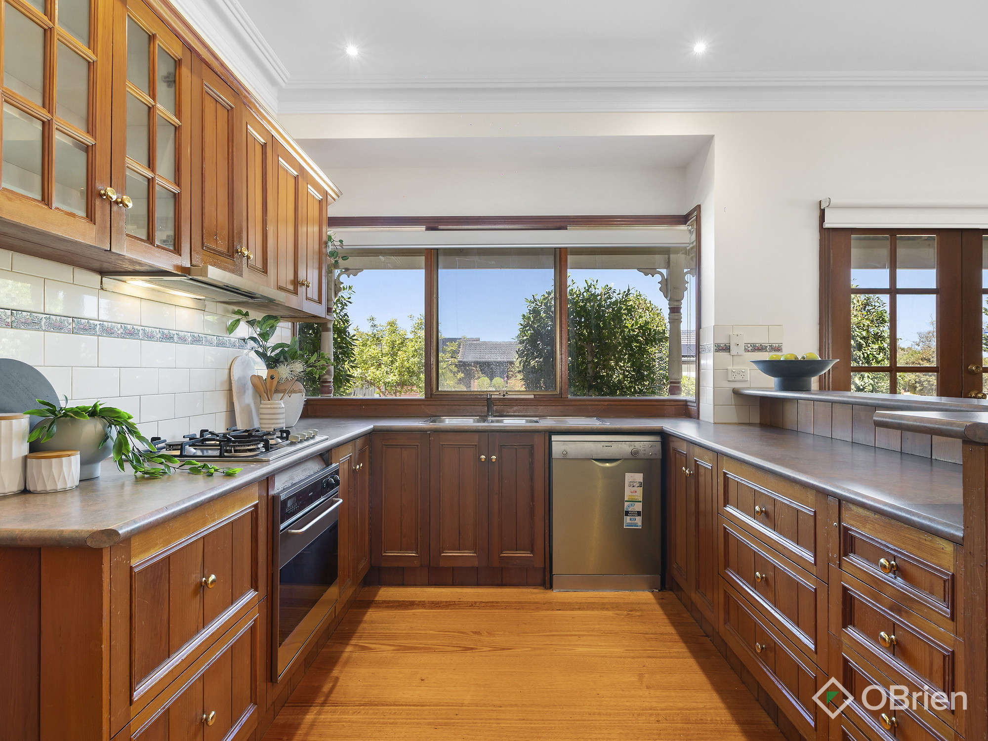 2 Pastoral Place, Sydenham, VIC 3037 - Image 6