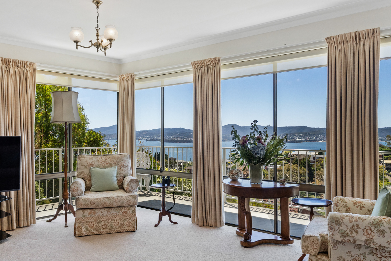 3-bedroom unit at 1/14 Edith Avenue, Sandy Bay, TAS 7005, Hobart, Tasmania