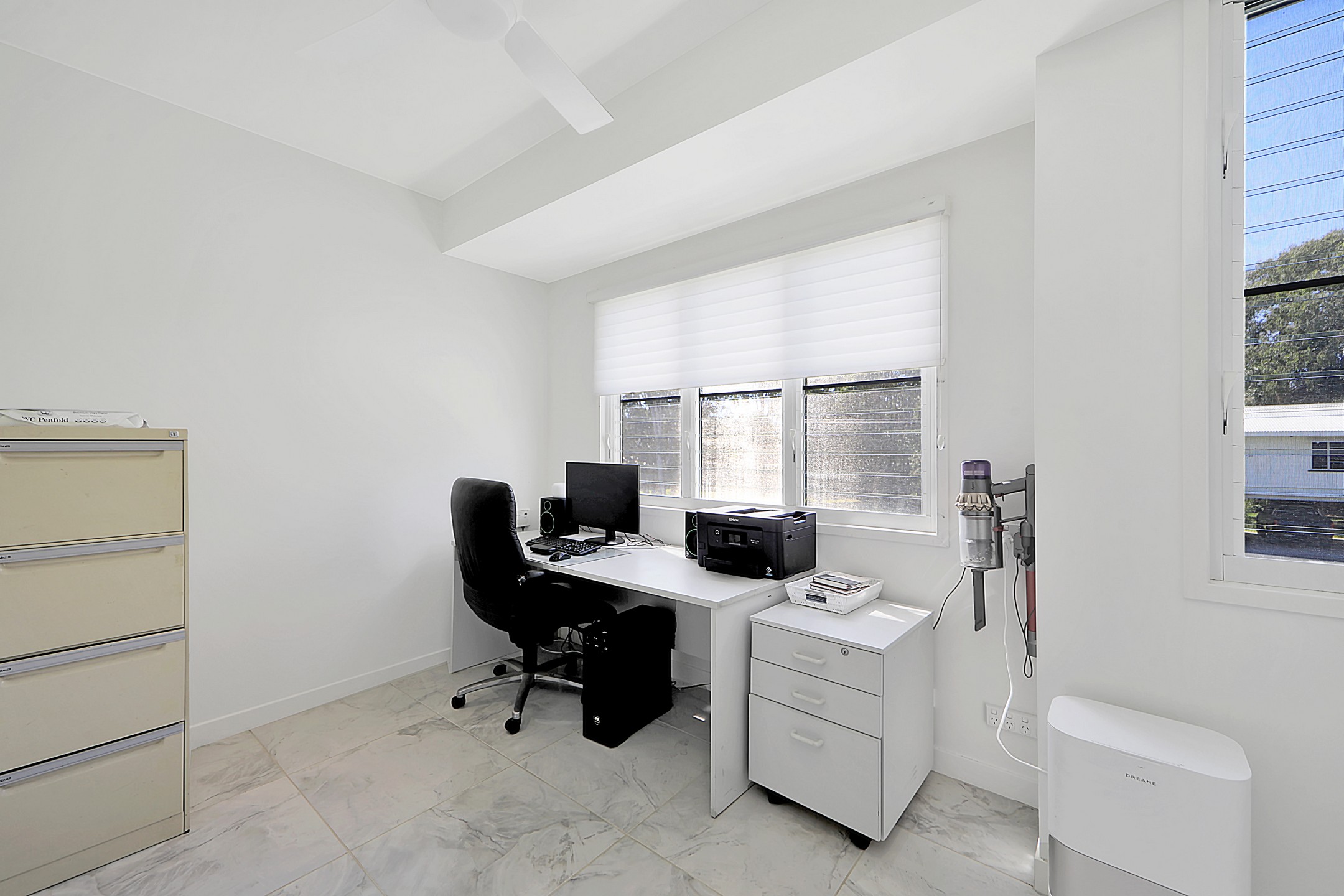 51 MCINTOSH AVENUE, Elliott Heads QLD 4670 - Image 4