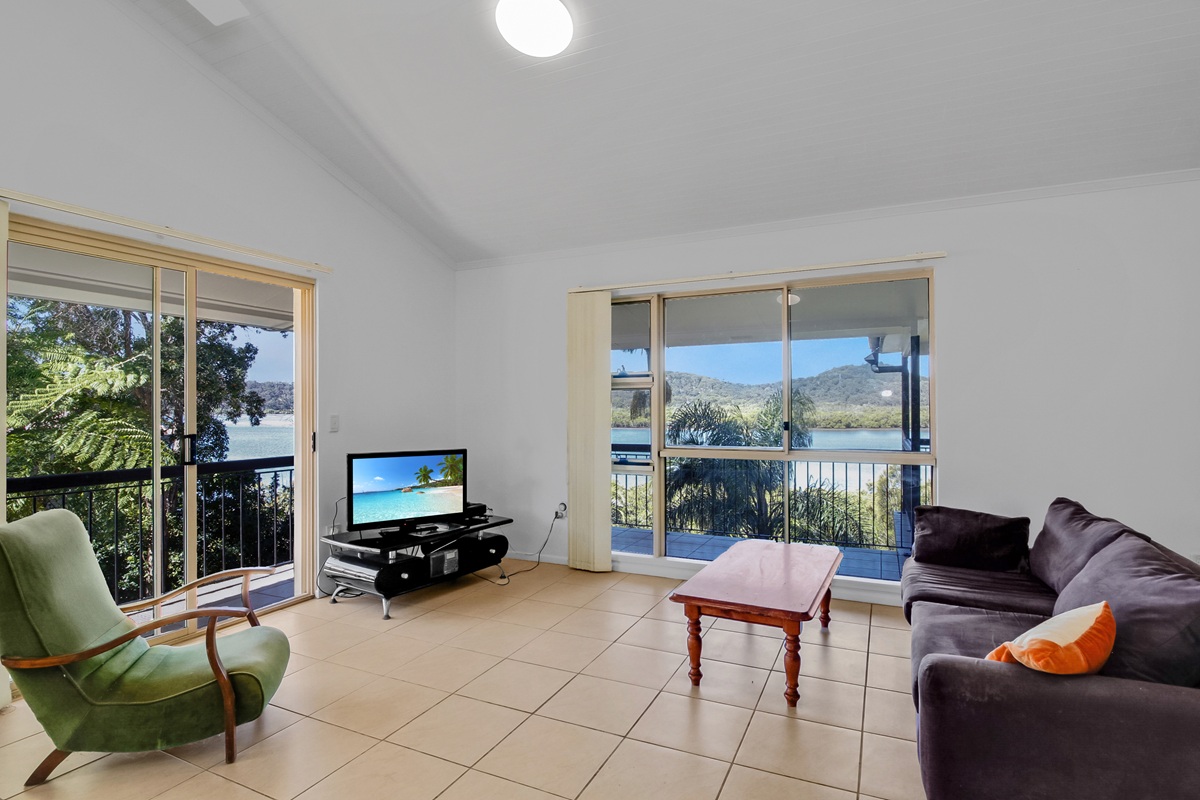 74 Oasis Drive, Russell Island, QLD 4184 - Image 5