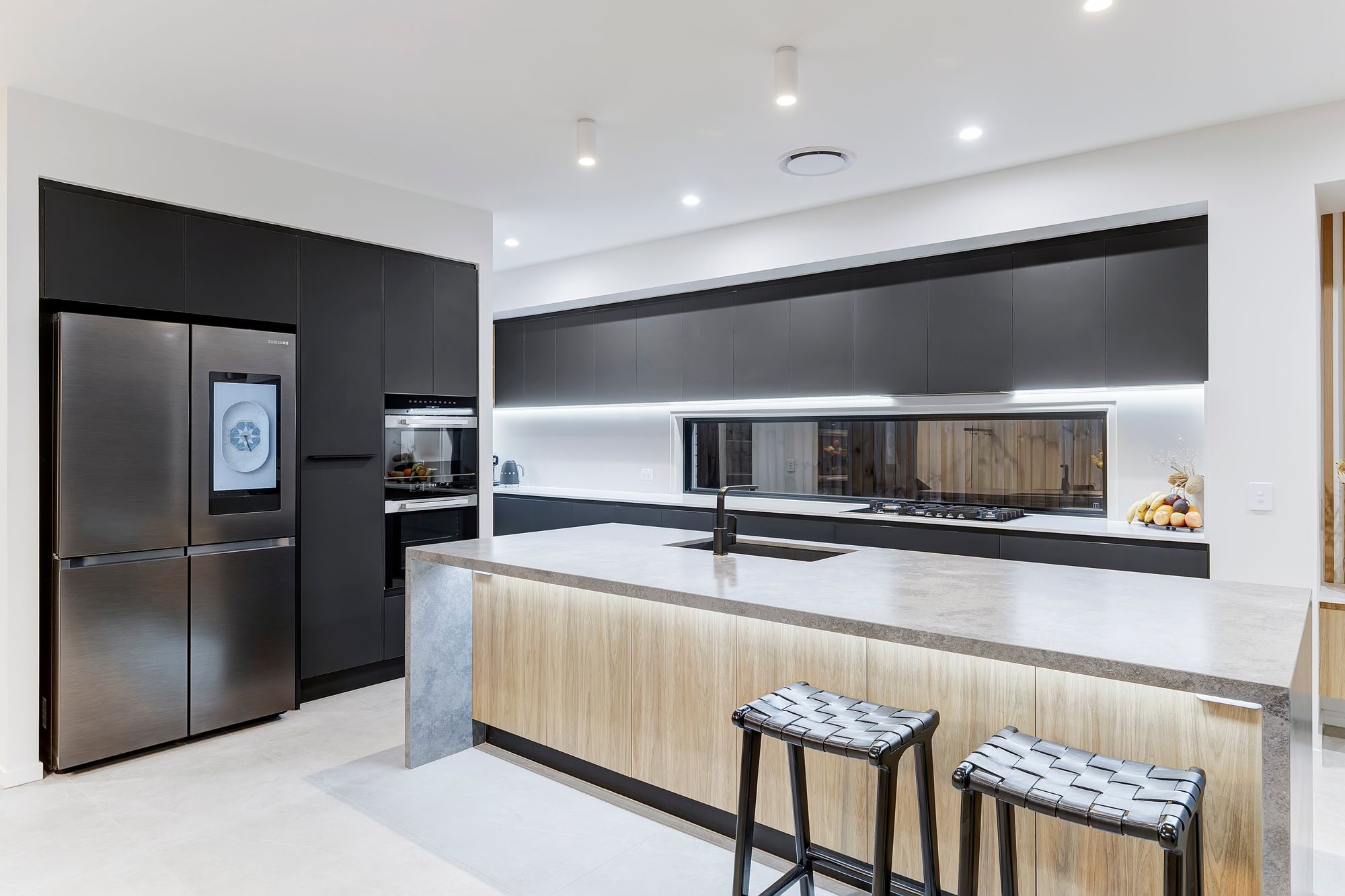 15 Formby Street, Calamvale, QLD 4116 - Image 1