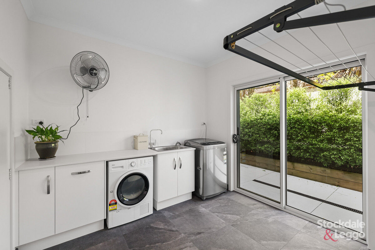 1 Bradley Court, Cowes, VIC 3922 - Image 5