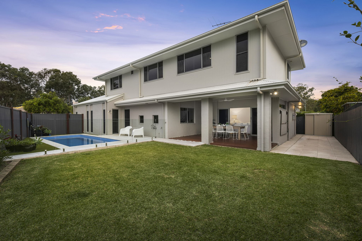 24 FEATHERTAIL PLACE, Gumdale QLD 4154 - Image 3