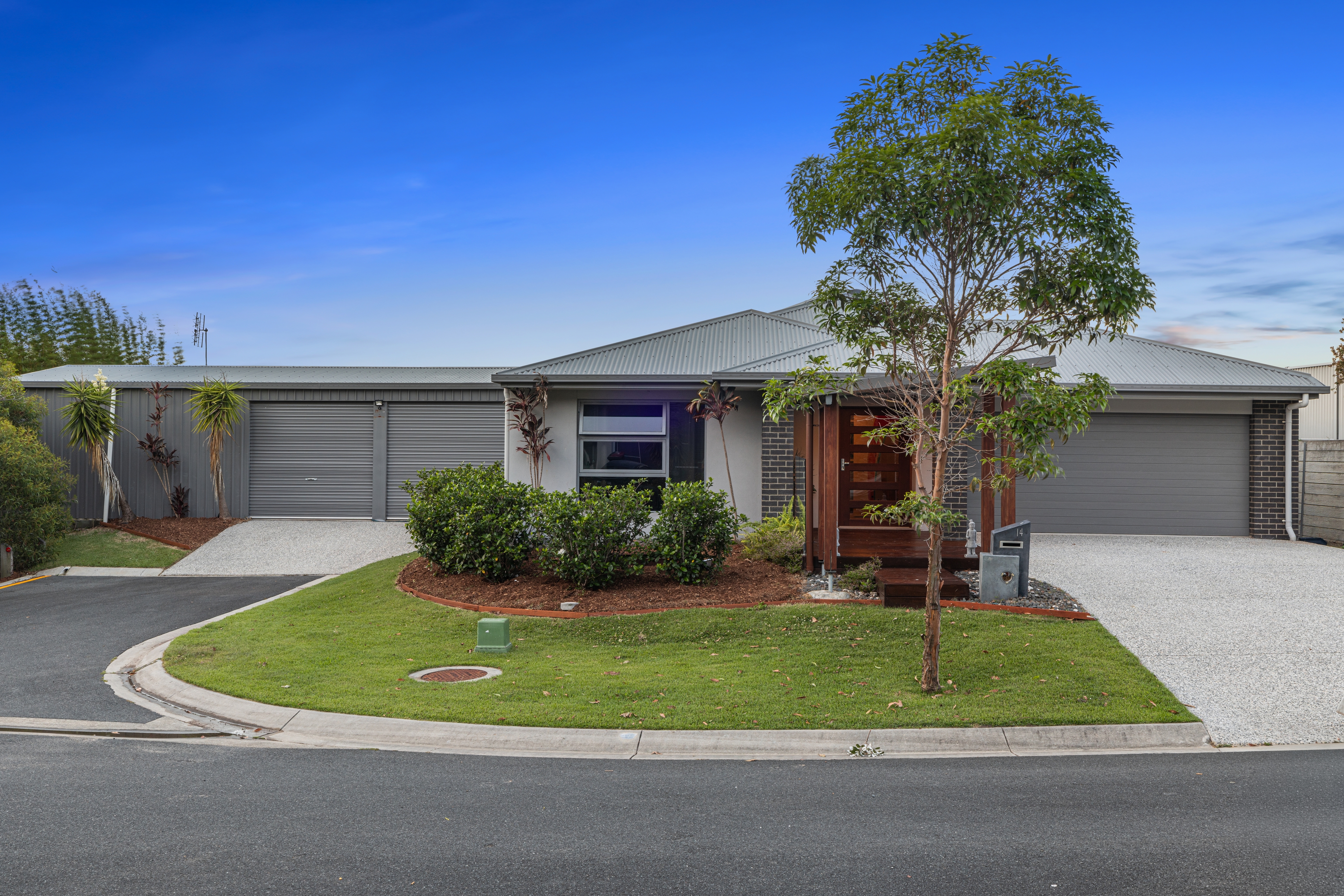 14 Bergerac Place, Little Mountain, Qld, 4551 - Image 1