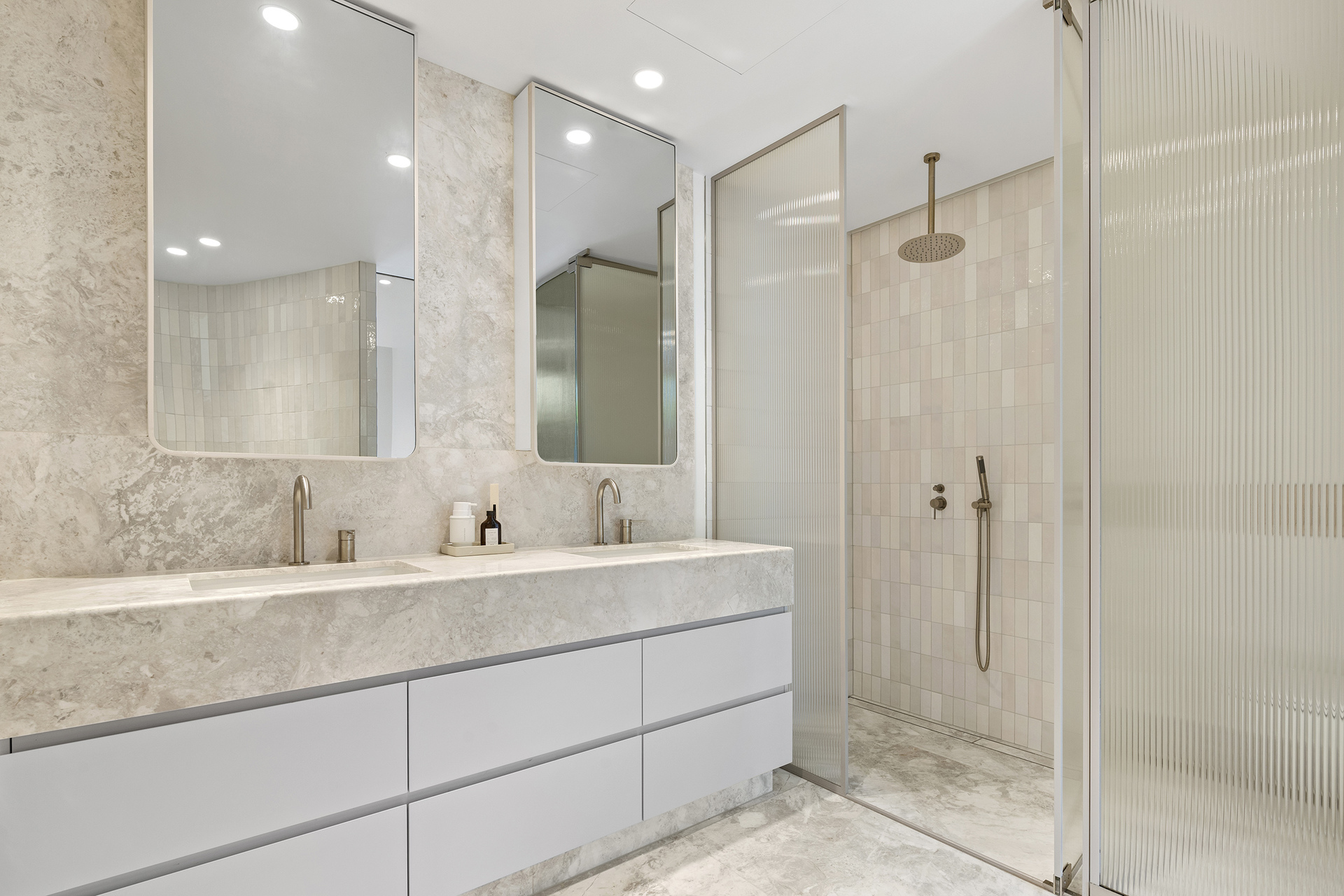 2/13-15 Chairlift Avenue, Mermaid Beach, Qld, 4218 - Image 9
