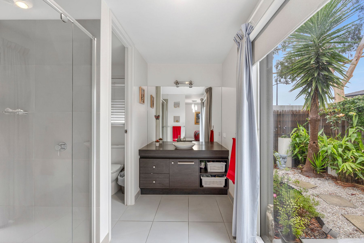 14 HEADLAND DRIVE, Torquay VIC 3228 - Image 10