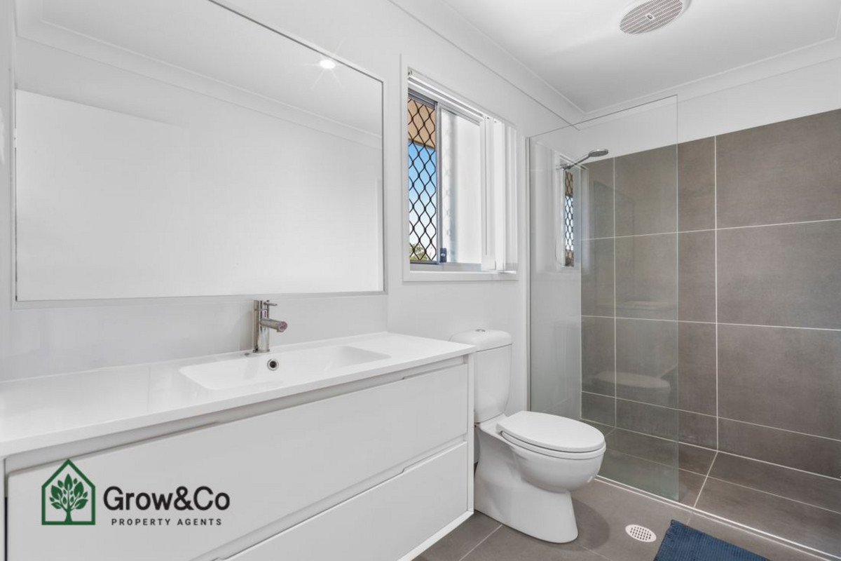 RESIDENCE ON CASCADE TOWNHOUSE 18 82 CASCADE STREET, RACEVIEW QLD 4305 - Image 6