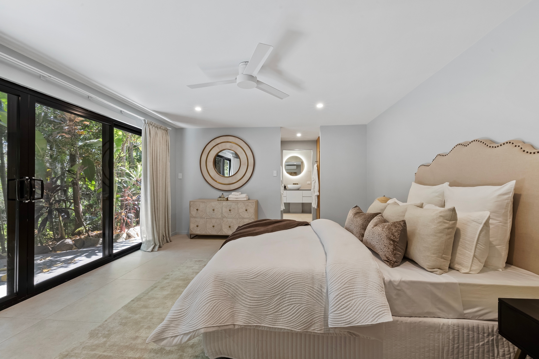 4-bedroom house at 51 Brisbane Corso, Fairfield, QLD 4103, Brisbane, Queensland