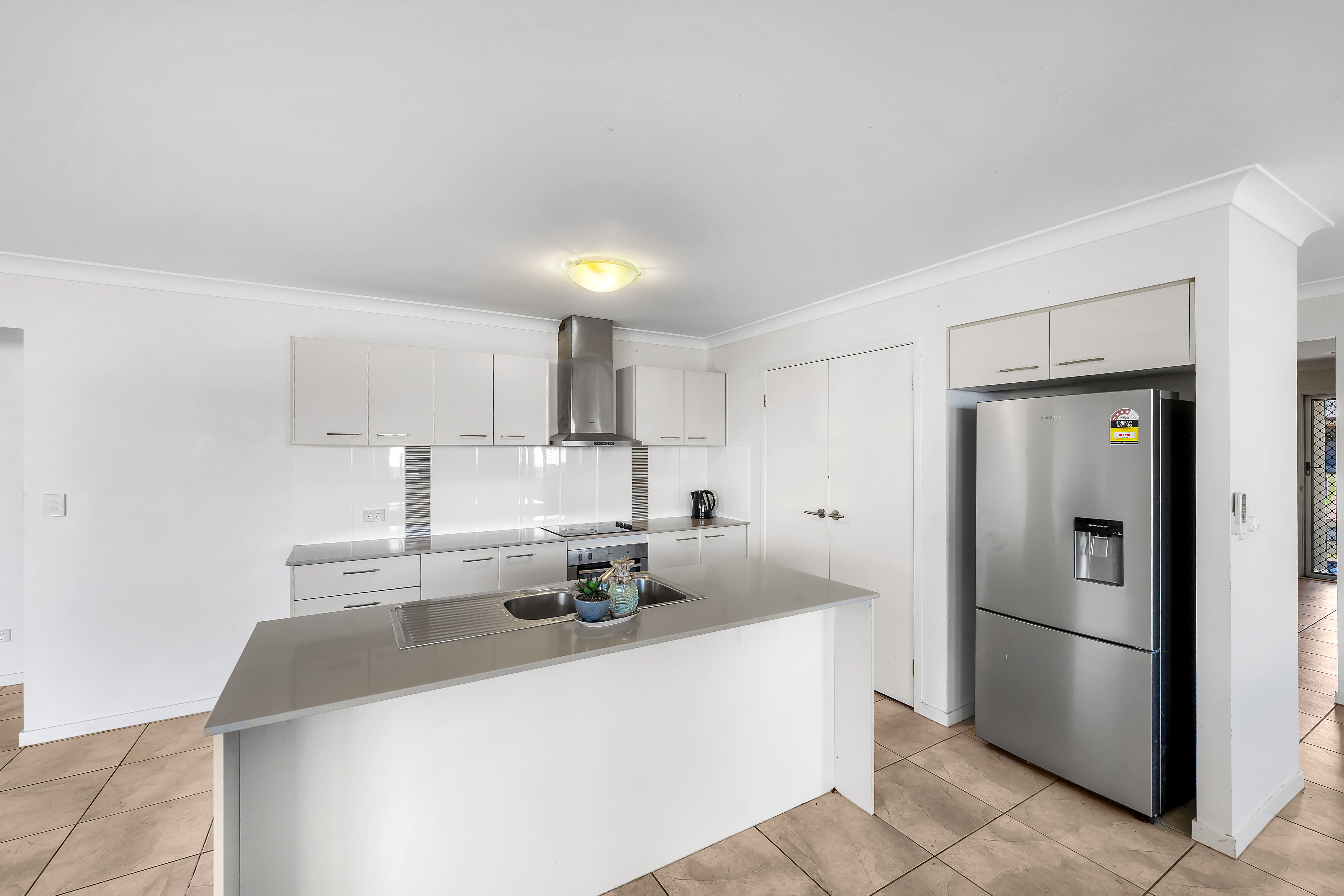 4-bedroom house at 7 Greengard Place, Kirkwood, QLD 4680, Gladstone, Queensland