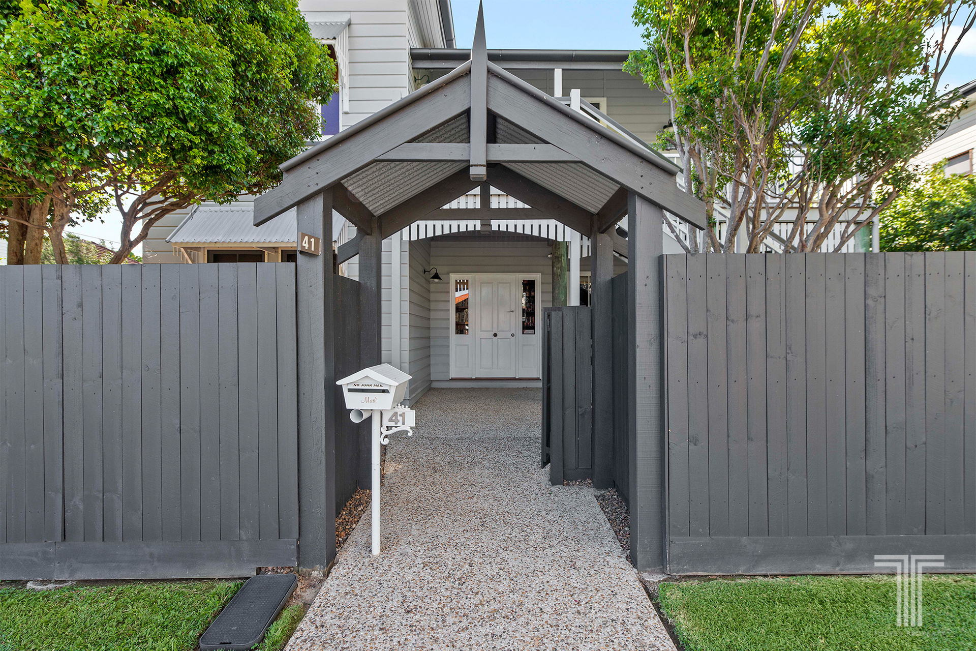 4-bedroom house at 41 Riddings Street, Coorparoo, QLD 4151, Brisbane, Queensland