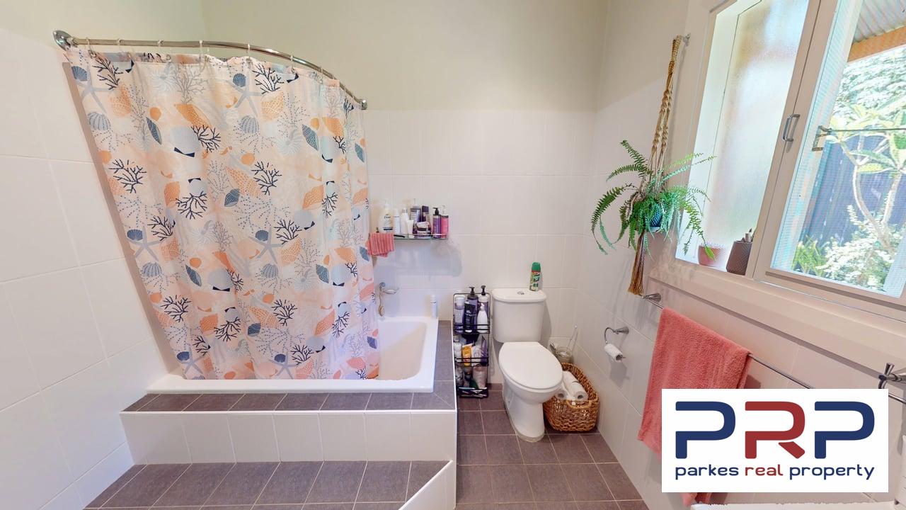 4-bedroom house at 17 Hill Street, Parkes, Nsw, 2870, Parkes, New South Wales