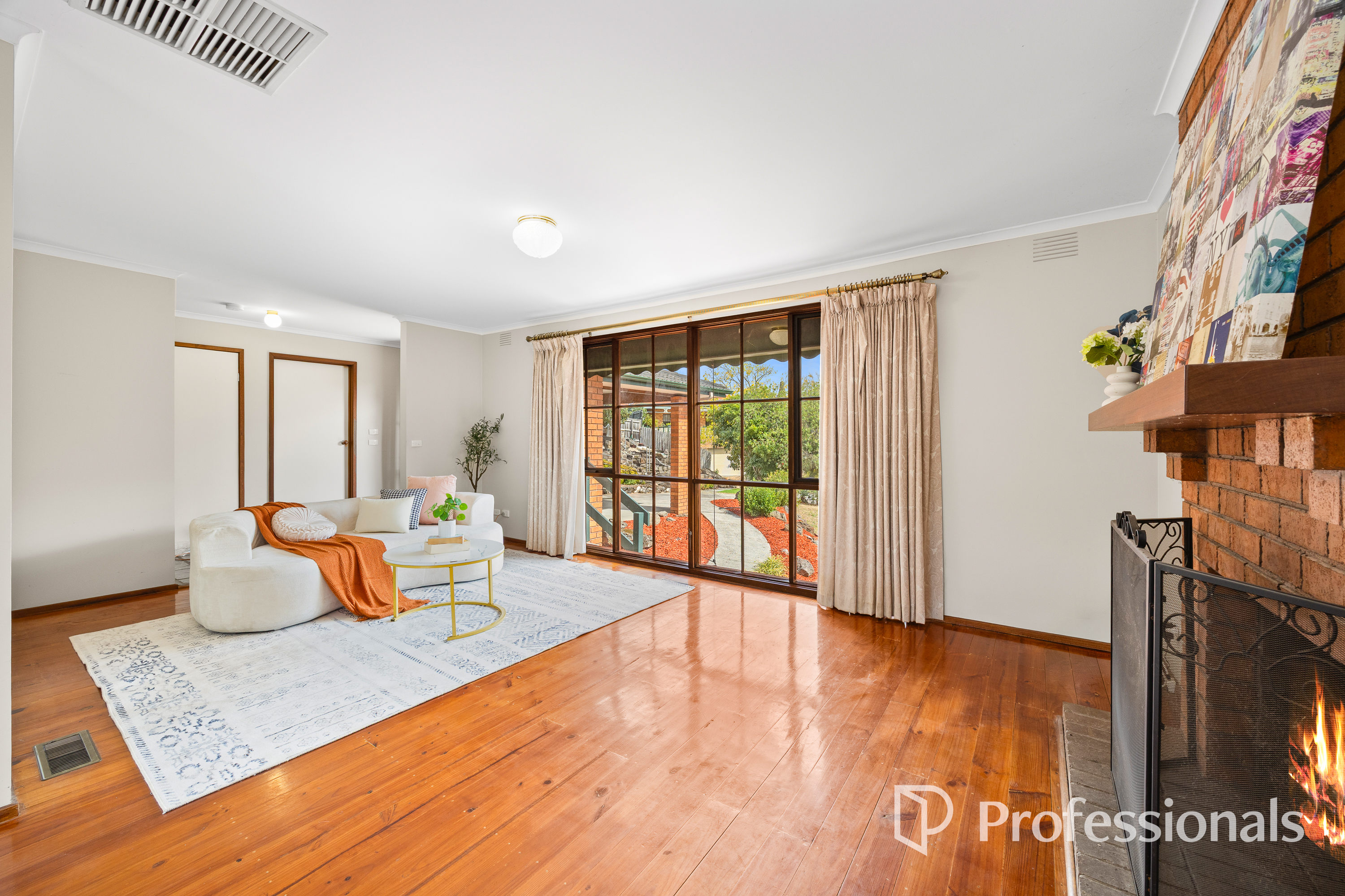 13 LAWSONS COURT, Templestowe VIC 3106 - Image 7