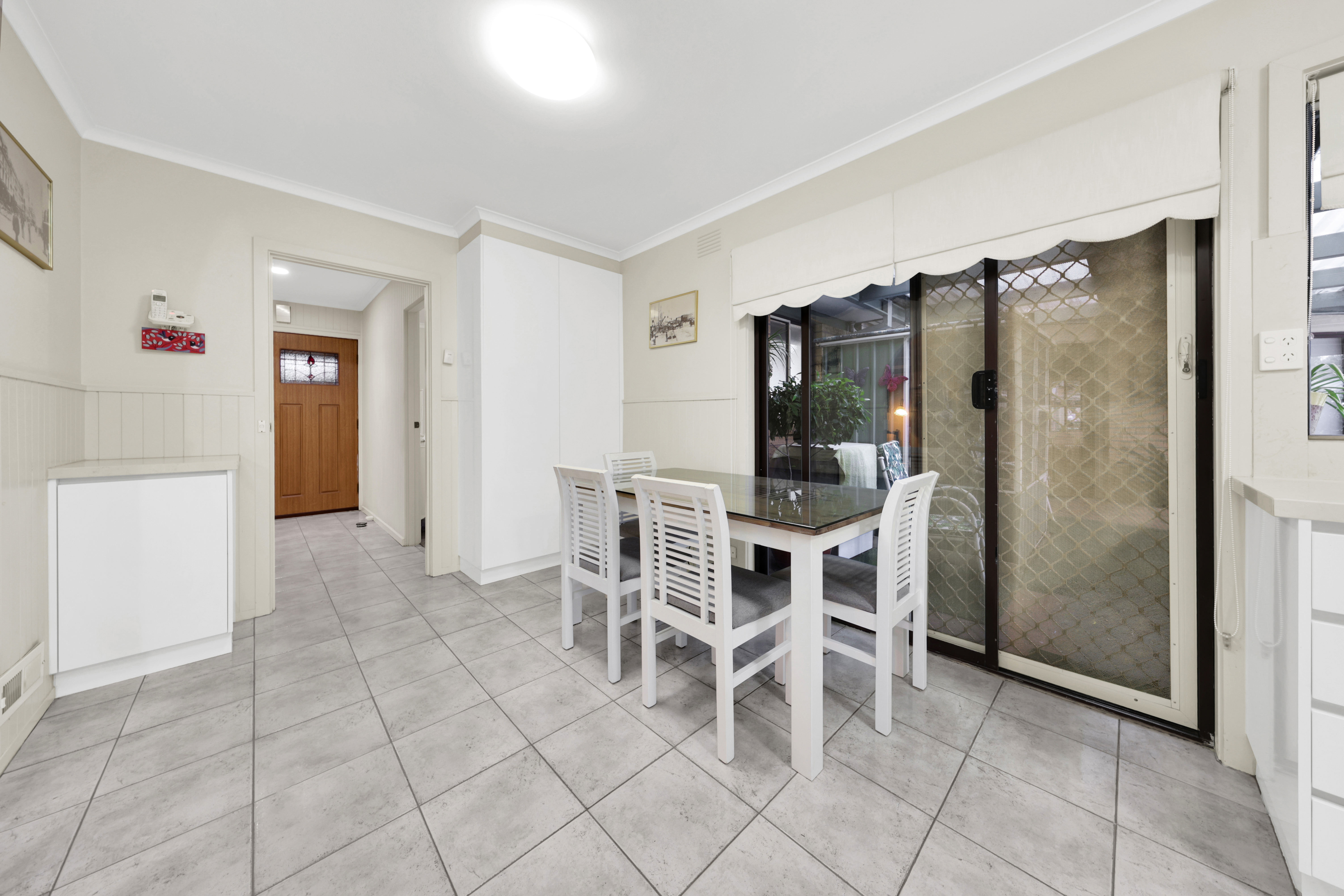 8 EVE COURT, Craigieburn VIC 3064 - Image 7