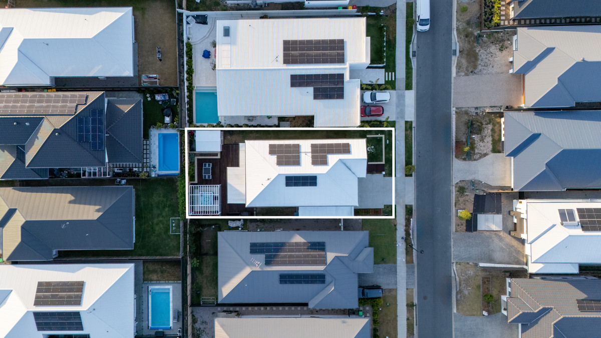 6-bedroom house at 7 Sherrard Street, Burpengary East, QLD 4505, Moreton Bay, Queensland