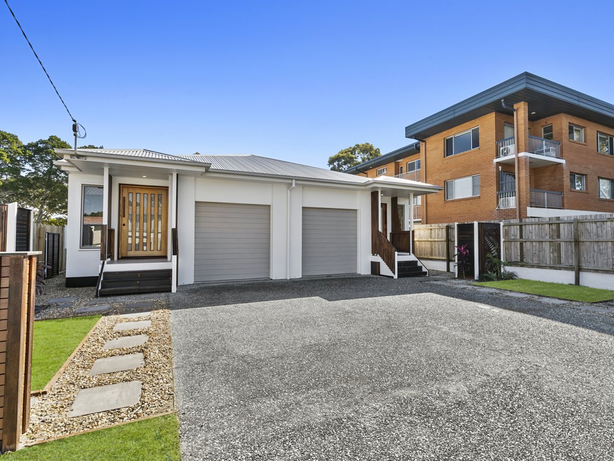 1 & 2/11 Ferguson Avenue, Bongaree, Qld, 4507 - Image 1